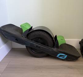 Onewheel GT S-Series – High-Performance Electric Board + Charger FLIGHT FINS