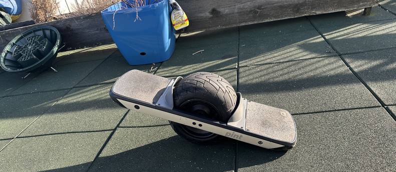 OneWheel Pint “Q”