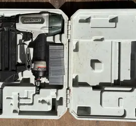 Master Force Brad Nailer 5/8”-2 1/8” Range
