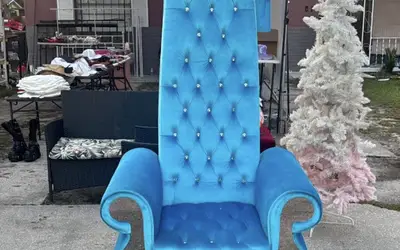 Grande Royale Kings-Queen Blue Throne Chair