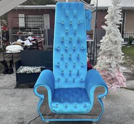 Grande Royale Kings-Queen Blue Throne Chair