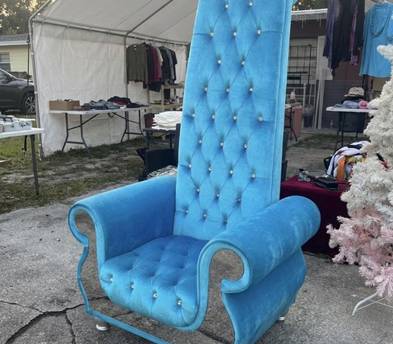 Grande Royale Kings-Queen Blue Throne Chair