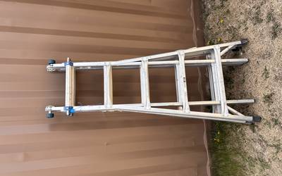 Ladder rental in Hermosa