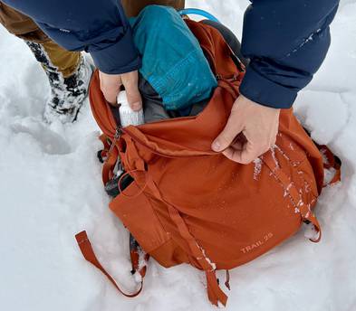 REI Trail 25 Daypack