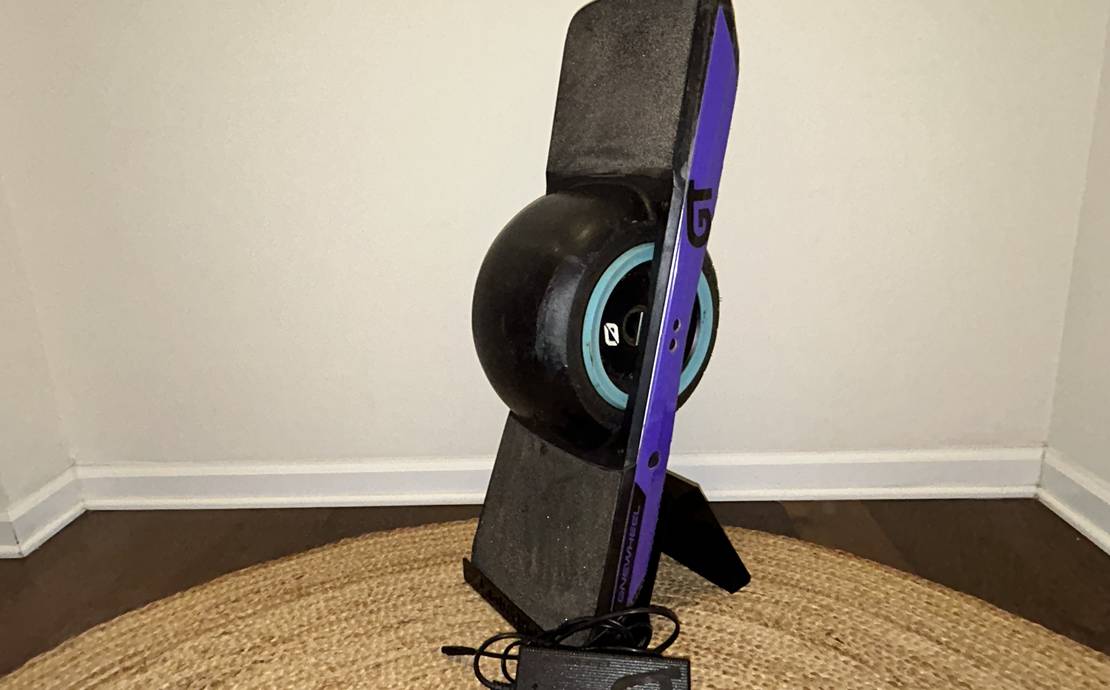 Onewheel GT + charger (PEV) with soft ride tire