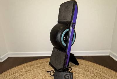Onewheel GT + charger (PEV) with soft ride tire
