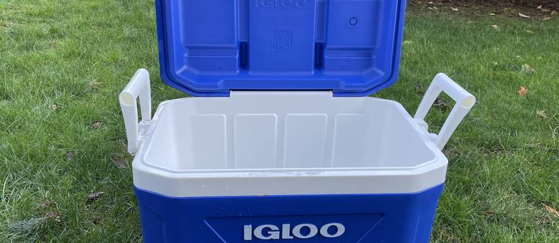 Igloo 52 pint cooler