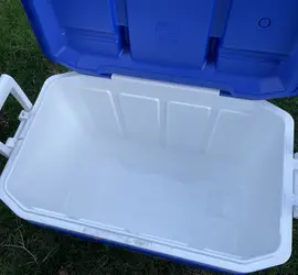 Igloo 52 pint cooler