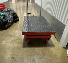 VEVOR Hydraulic Lift Table