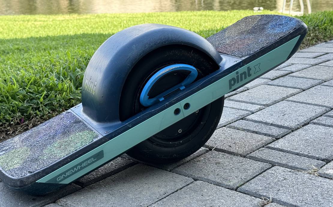 OneWheel Pint X with Ultra Charger