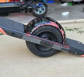 Onewheel Pint with Charger