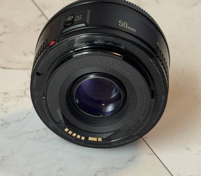 Canon EF 50mm 1:1.8 II