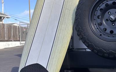 Surfboard rental in Santa Cruz