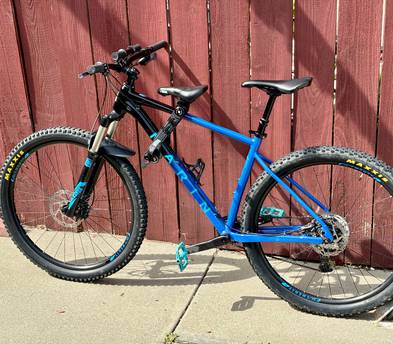 Mountain Bike Rental: Marin Nail Trail 6 Hardtail (Large)
