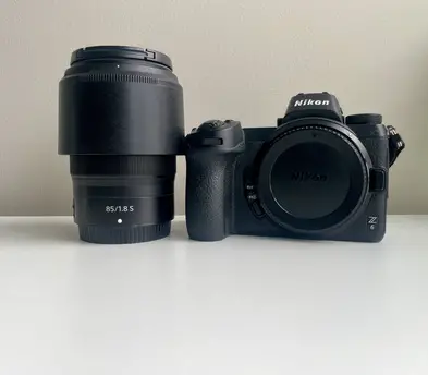 Nikon Z6 Mirrorless Camera Kit - Ideal for Portraits & Videos