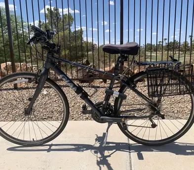 Giant - Hybrid Bicycle