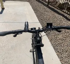 Giant - Hybrid Bicycle