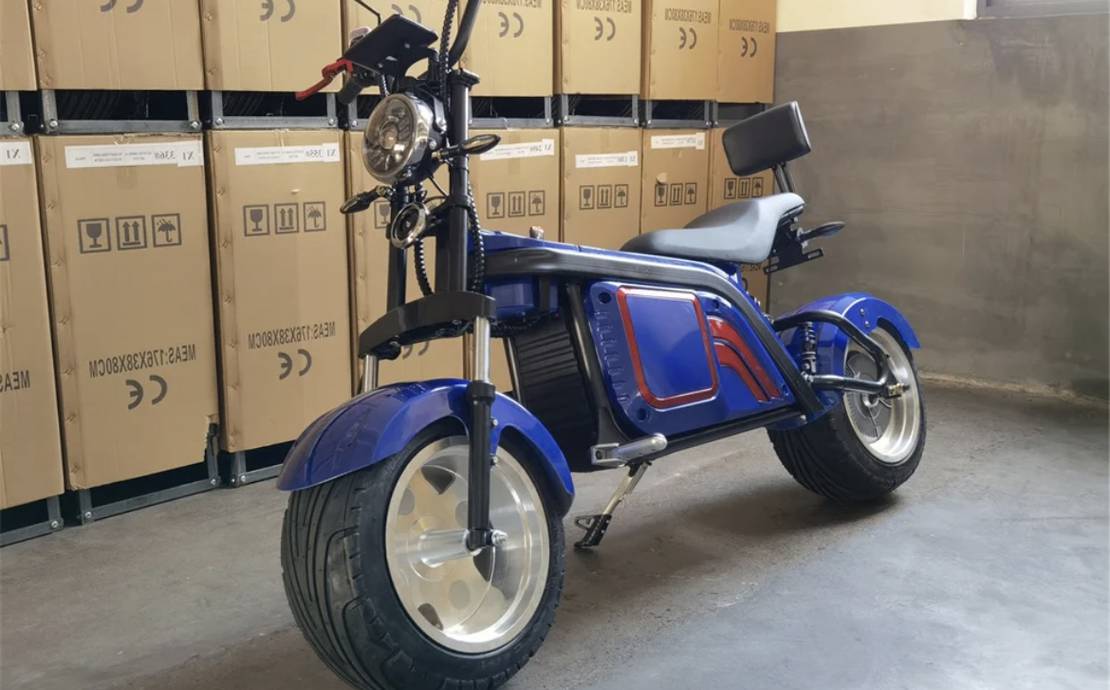 E-Loco 3000w 2 Seater Scooter Motorcycle Bike 48mph 40mile