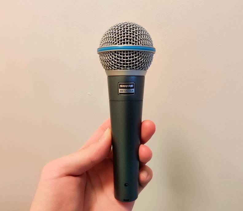 Shure beta 58a microphone