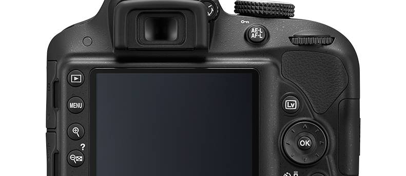 Nikon D3300 w/ Zoom Lens + Extra Batteries!