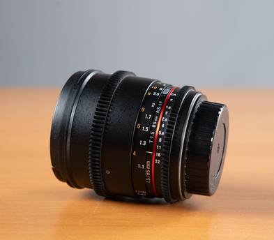 Rokinon EF 85mm T1.5 Cinema lens for EF Mount Cameras