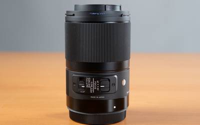 Sigma 70mm f/2.8 DG Macro Art Lens for Canon EF