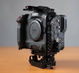 Canon EOS C70