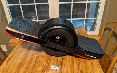 Onewheel XR+ 4212 with Kush High, Float Plates, and Stock Charger