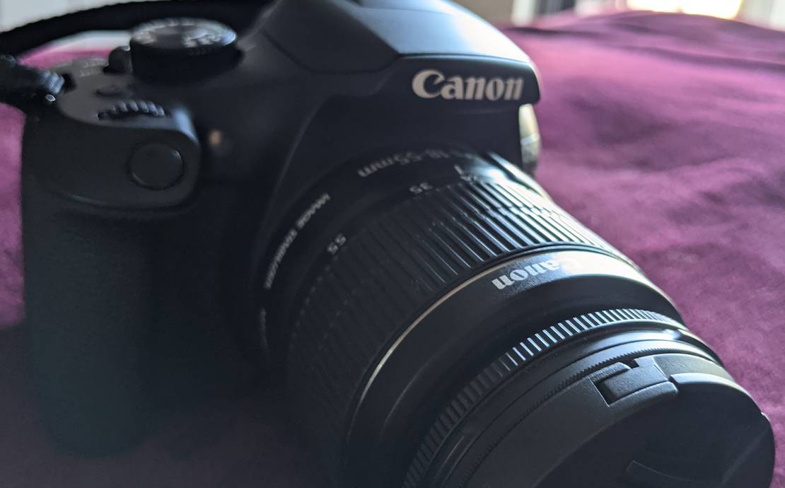 Canon EOS Rebel T6 DSLR Camera for rent