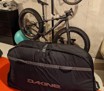 Dakine Bike Roller Bag for airline travel