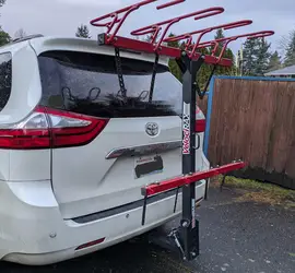 Velocirax 4 mountain bike vertical hitch rack