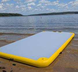 Inflatable dock / floating platform