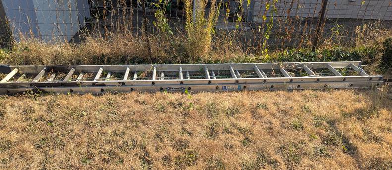 Werner 25-foot Type I Extension Ladder