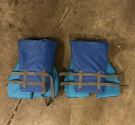 2x Universal Adult Size Life Vests (Type III) for Floatation