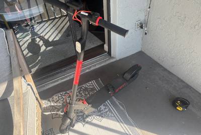 Skute Hyper - Electric Scooter