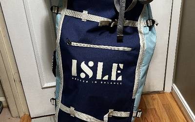 Isle Pioneer 10'6" inflatable paddleboard + life vest
