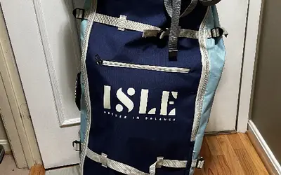 Isle Pioneer 10'6" inflatable paddleboard + life vest