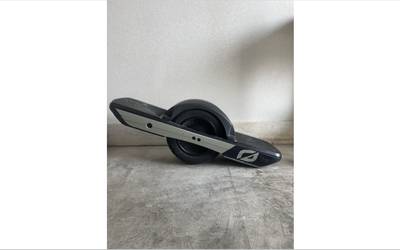 Onewheel rental in Cocoa Beach