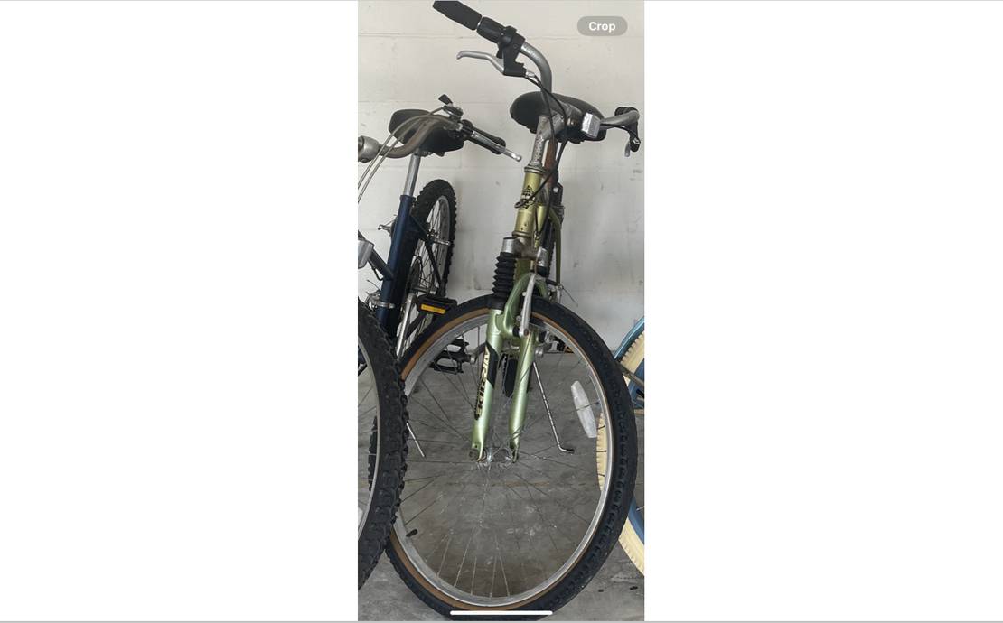 Huffy cruiser style 5 speed bike