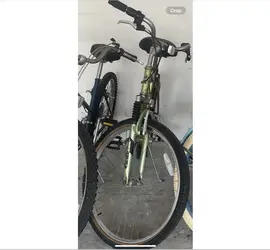 Huffy cruiser style 5 speed bike