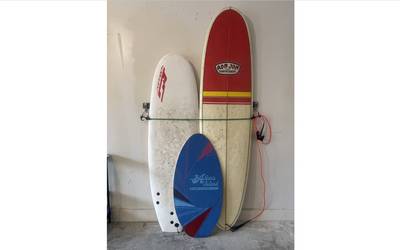 Surfboard rental in Cocoa Beach