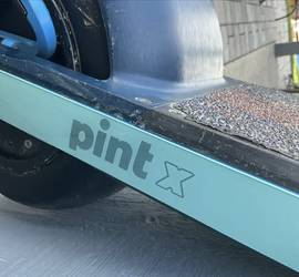 OneWheel Pint X with Ultra Charger