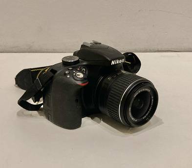 Nikon D3300 Digital Camera with 18-55mm Lens