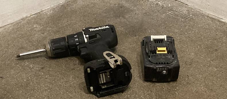 Makita 18V Cordless Variable Speed Driver Drill with Battery and Charger