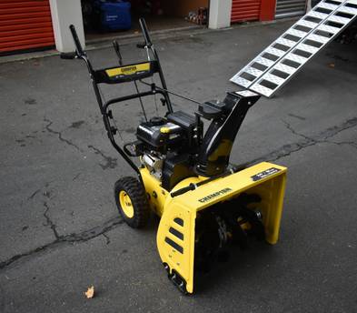 Champion 2 stage Snowblower
