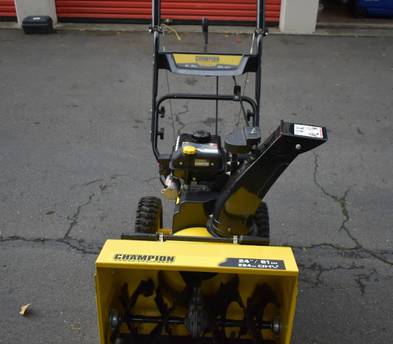 Champion 2 stage Snowblower