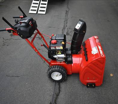 Troy Bilt 2420 2 stage Snow Blower