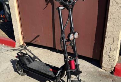 Kaabo Wolf King 72v scooter