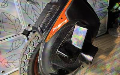 Inmotion V12 Pro Electric Unicycle