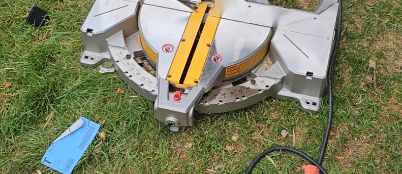 Miter saw
